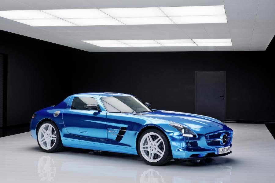  Mercedes-Benz SLS AMG Electric Drive concept 2012 года  (фото 12 из 30)